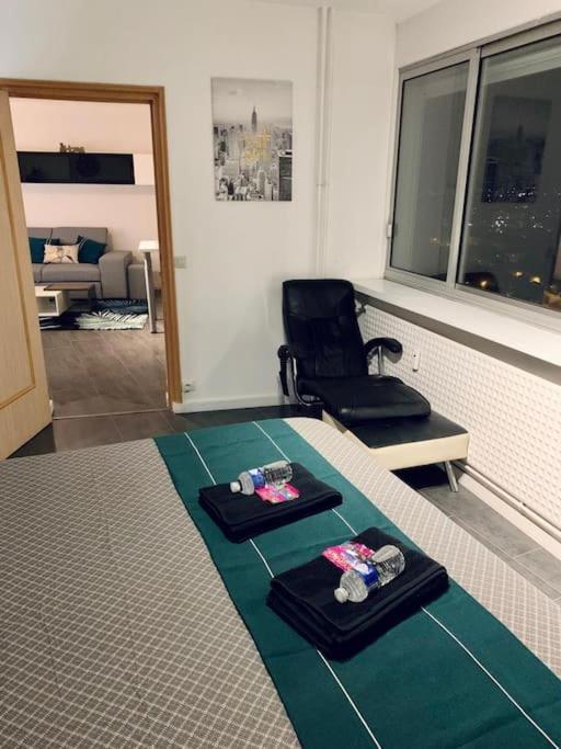 Grand Appartement 2 Chambres 5 Pers Max, Vue Panoramique Avec Parking Mulhouse Dış mekan fotoğraf